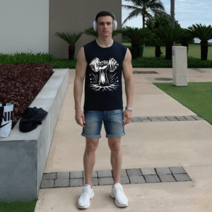 Iron Surge – PowerLift Sleeveless